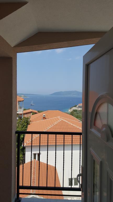 Bellavista Apartment Lustica